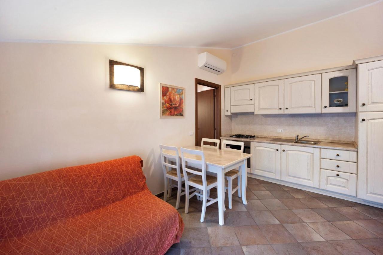 Messalina Agriturismo La Scuderia Molino Nuovo  Экстерьер фото