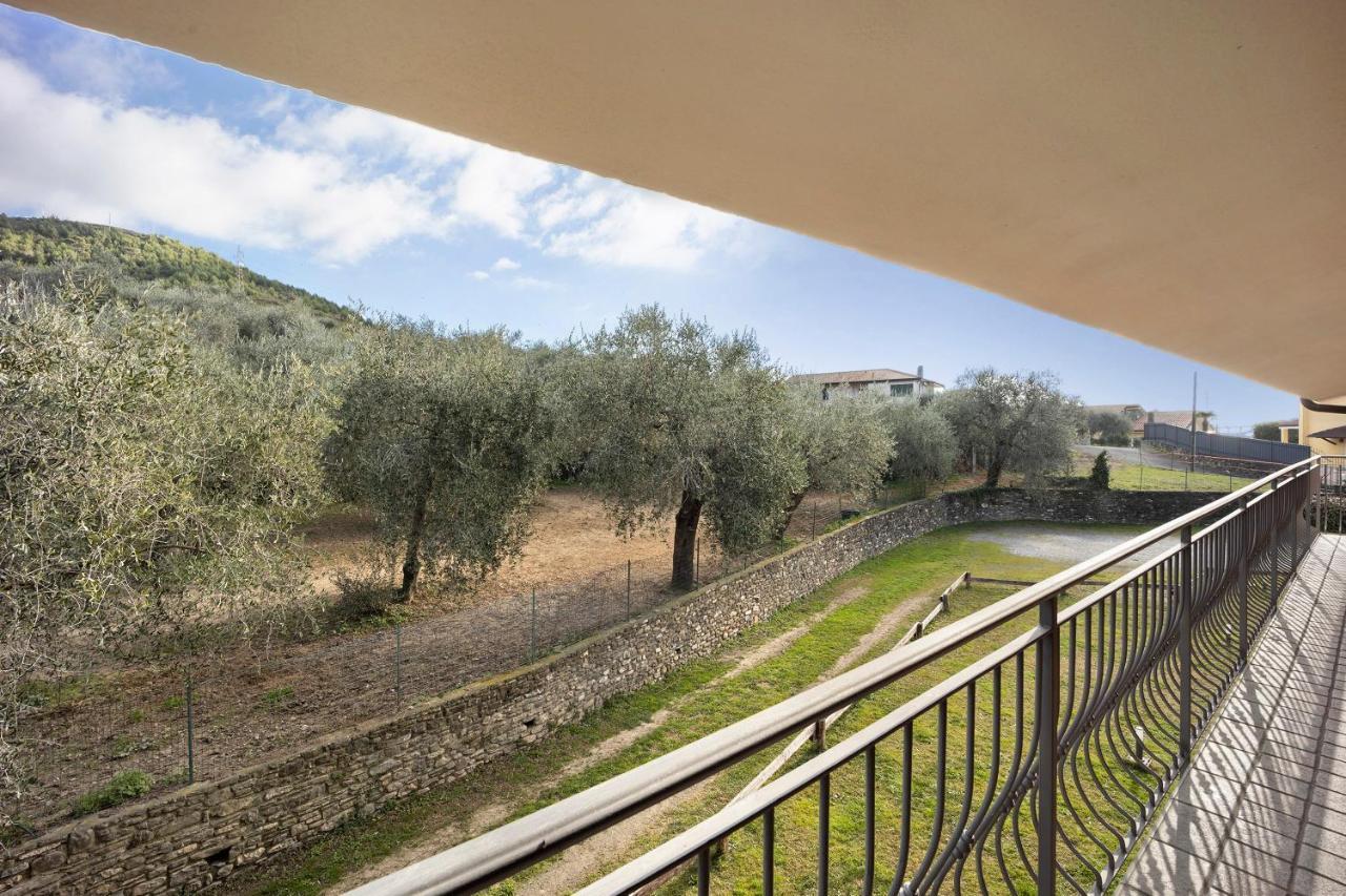 Messalina Agriturismo La Scuderia Molino Nuovo  Экстерьер фото